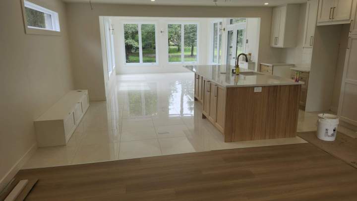 Aménagement plancher cuisine Rive-Sud de Montréal