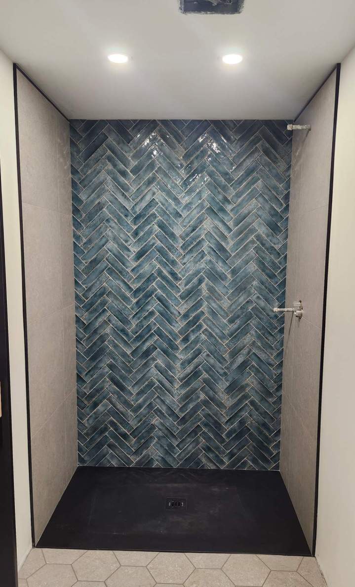 Pose revêtement sol en céramique mural Rive-Sud de Montréal